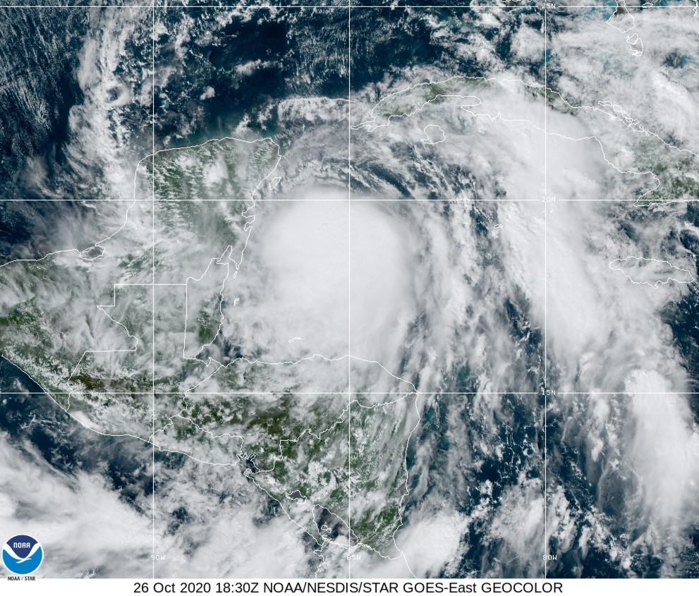 La tormenta tropical Zeta se convirtió en huracán categoría 1; va a la Península de Yucatán