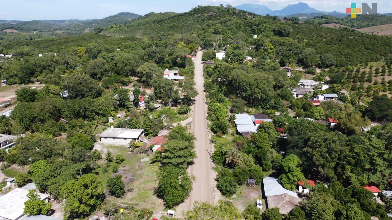 Carretera a Tantoyuca beneficiará a 7 localidades