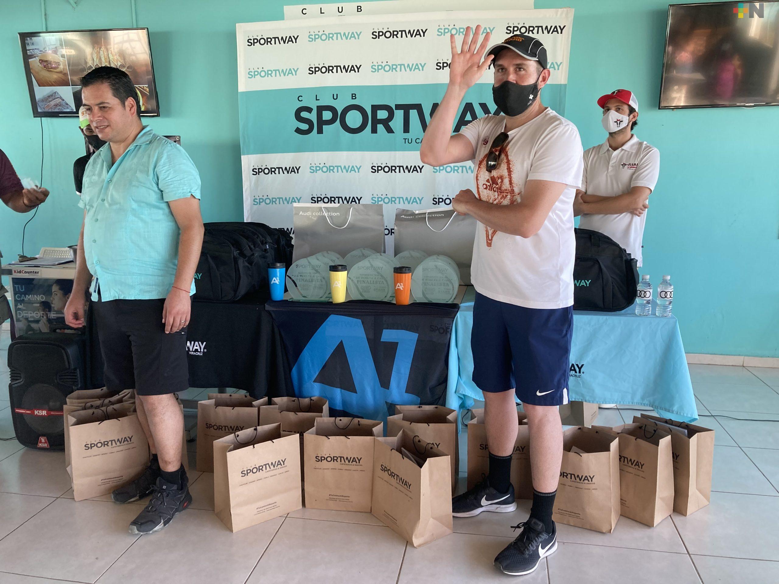 Exitosos torneos de tenis y padel “De vuelta a casa”