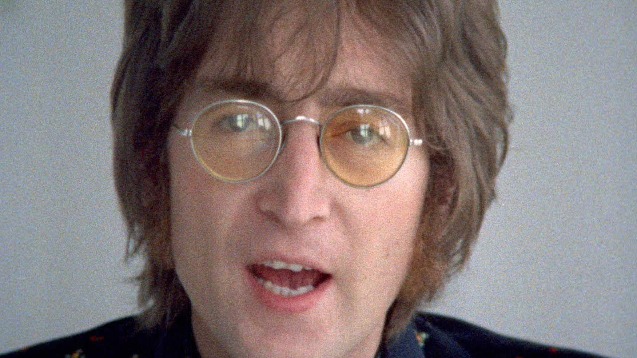Un día como hoy nació John Lennon