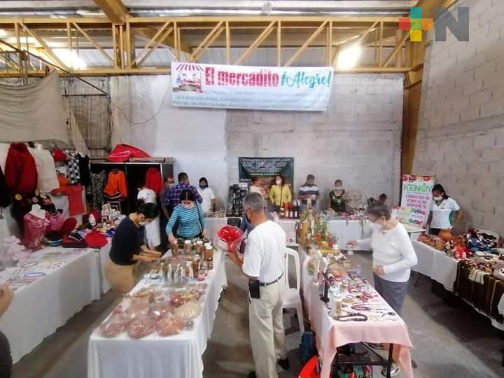 Mercadito Alegre en Fortín ofrece productos de microempresarios de las Altas Montañas