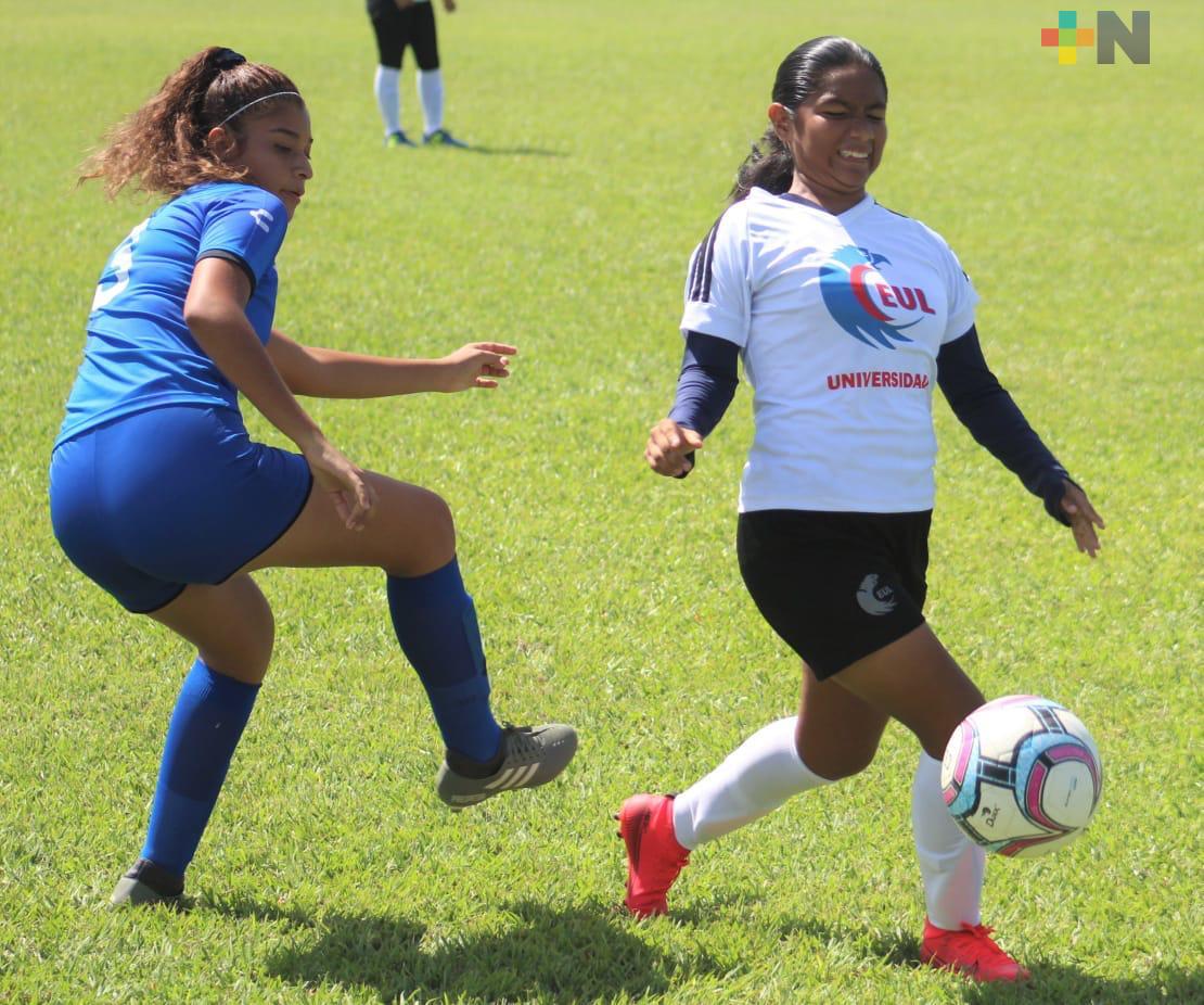 AB Jaqueline y Canpalau líderes en Liga Mexicana de Futbol Femenil