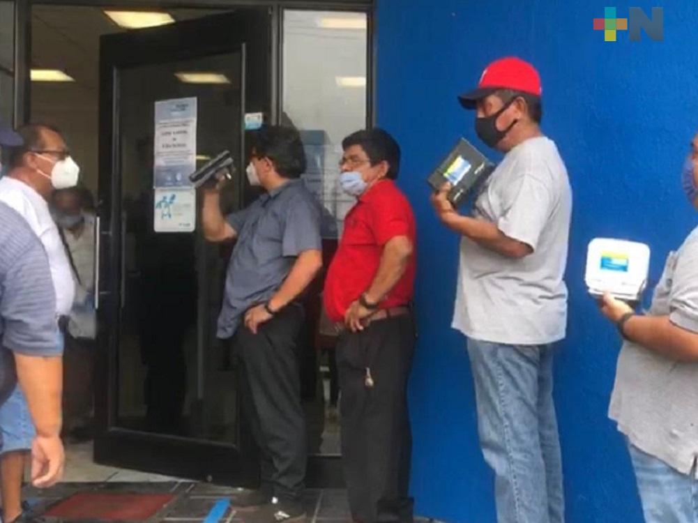 Telmex sustituye más de 1000 módems dañados por tormentas eléctricas en Coatzacoalcos