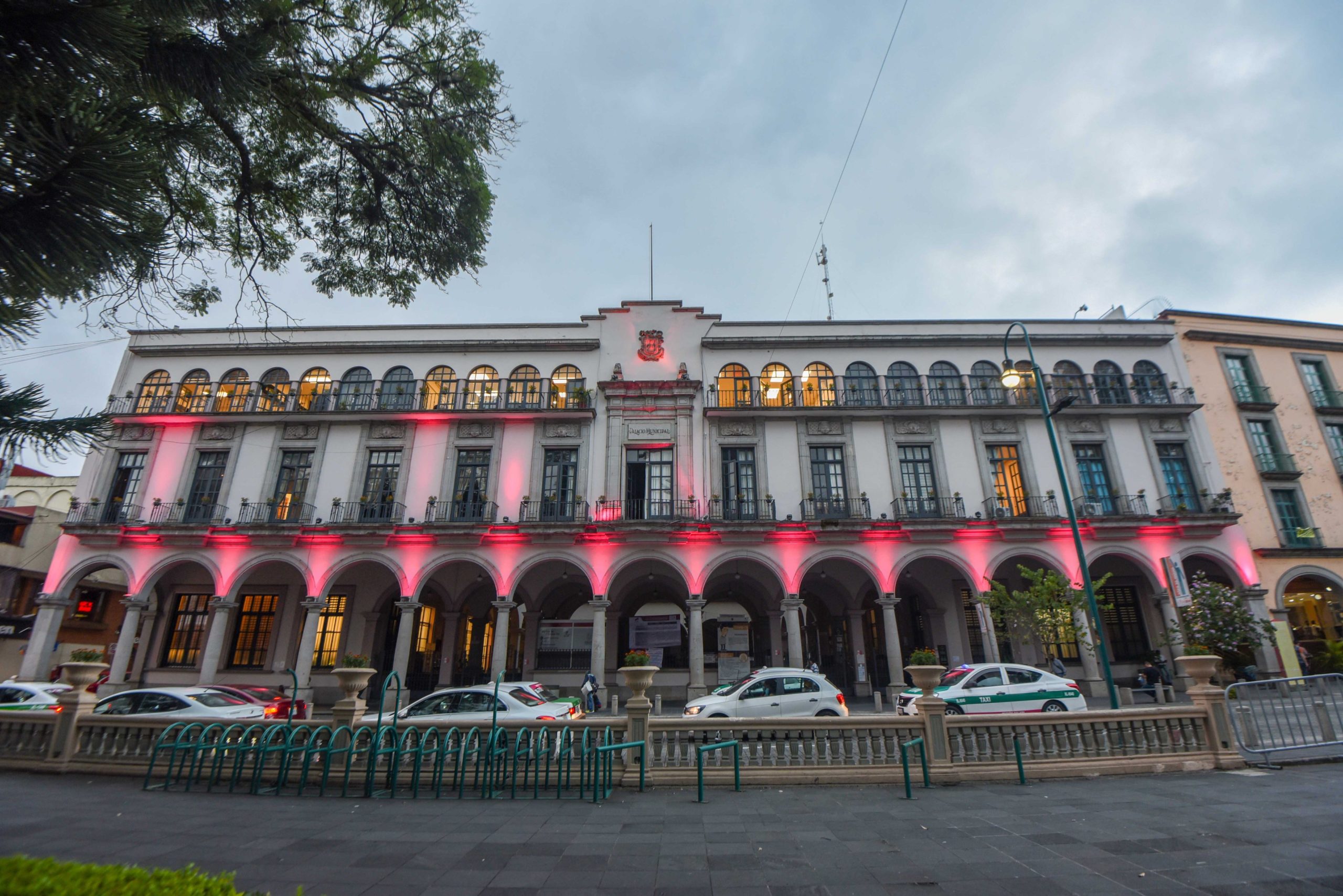 Con asesoría gratuita, gobierno municipal apoya a xalapeños en temas de divorcio