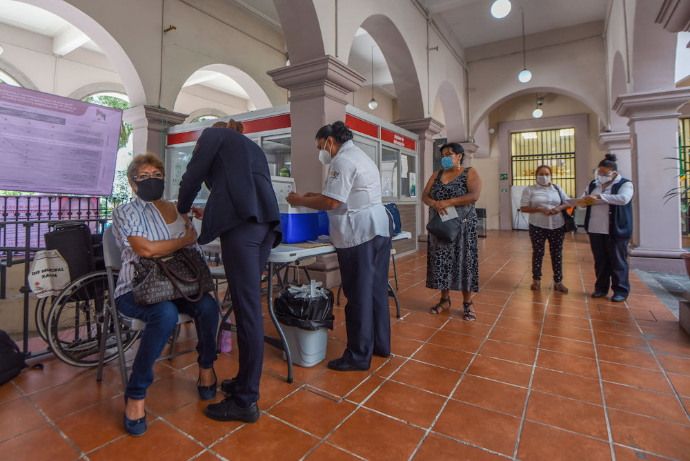 Instalan módulo para vacunarse contra la influenza en Ayuntamiento de Xalapa
