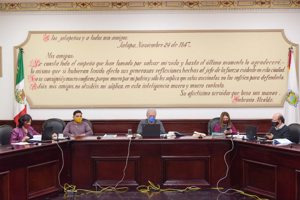 Alcalde de Xalapa recordó que siguen vigentes medidas sanitarias, para evitar contagios de COVID-19