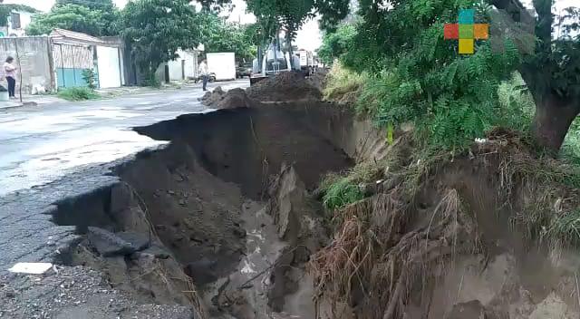 Tras lluvias se registra deslave en colonia Río Medio III de Veracruz