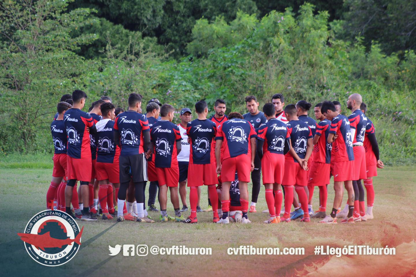 «Chatón» Enríquez revela adeudos del club CVF Tiburón