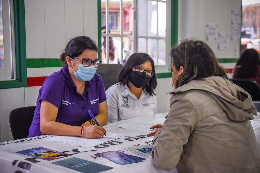Reanudan asesorías jurídicas gratuitas en Centros de Gestión Comunitaria de Xalapa