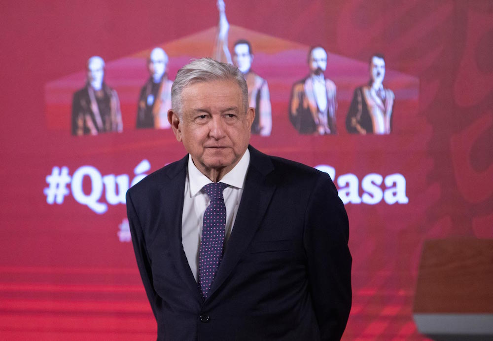 Incrementan presupuesto para formar profesionales de la salud: AMLO