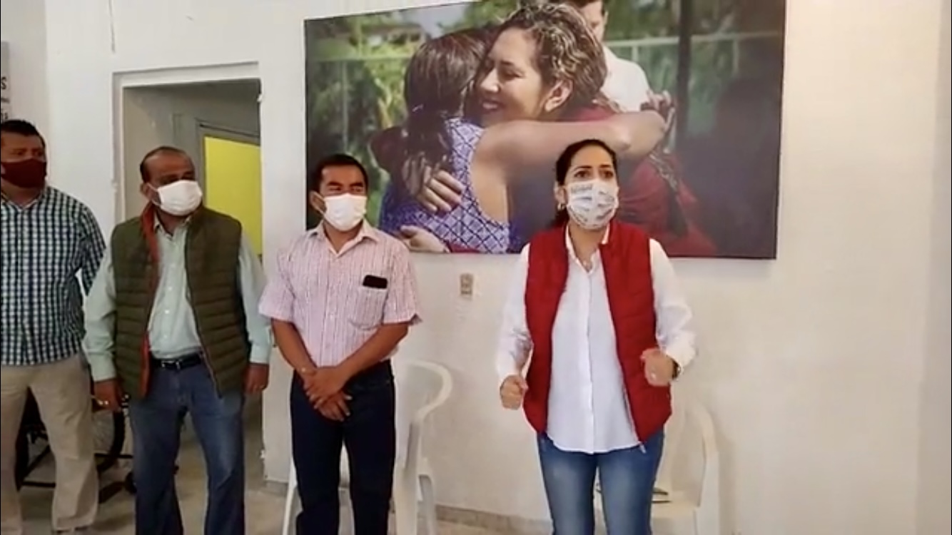 Inauguró la diputada Tania Cruz oficina de enlace en Agua Dulce