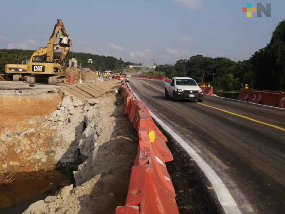 Abren paso para vehículos de todo tipo en carretera Las Choapas-Ocozocoautla