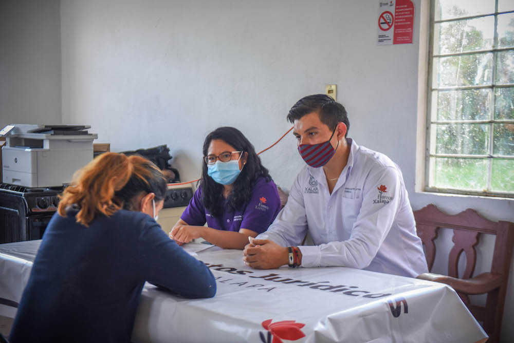 Jornadas jurídicas en Xalapa han brindado asesoría sobre  empresas de cobranza