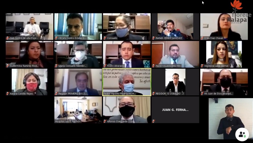 Autoridades de Xalapa reconocen labor de profesionales de la salud durante la pandemia