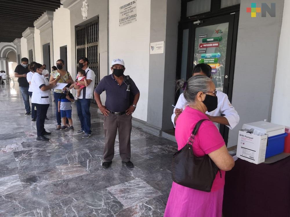 Ayuntamiento de Veracruz extenderá aplicación de vacuna contra la influenza