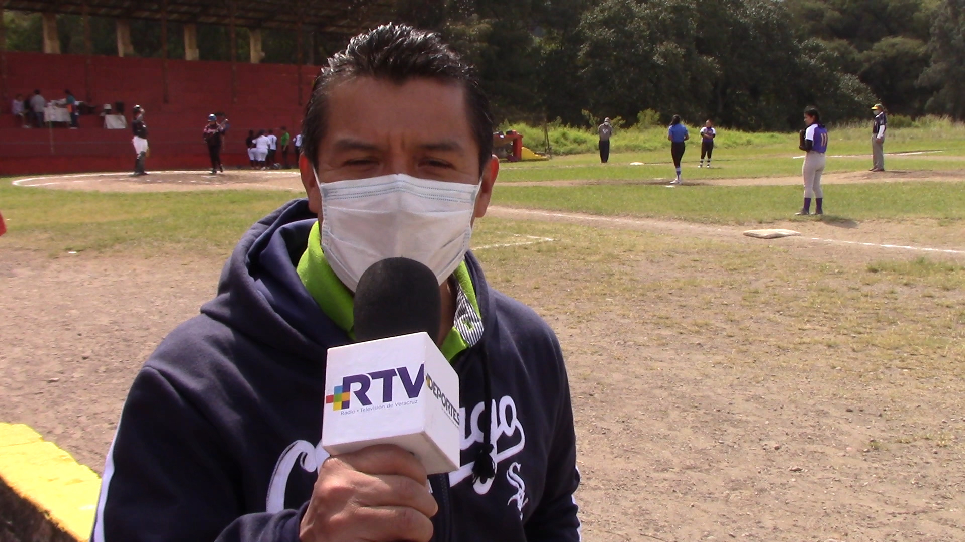 Se analiza la conformación de una asociación de softbol femenil en el estado