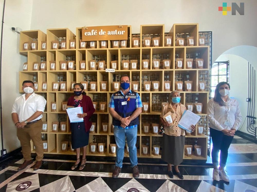 Cafecol reconoce a seis cafeticultores de Córdoba