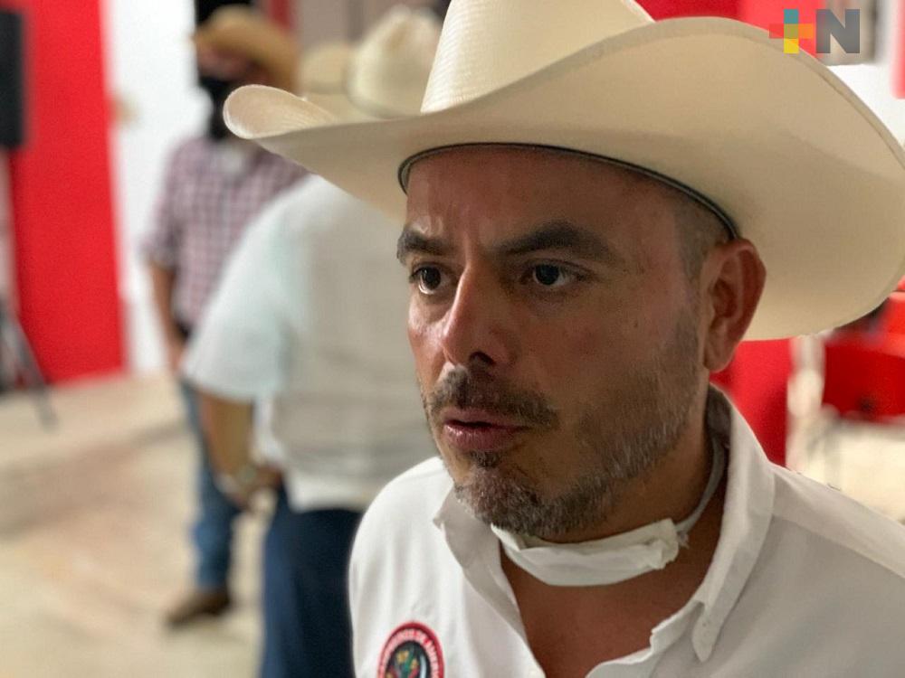 Prevención de ganaderos en Coatzacoalcos, evitaron graves afectaciones a su patrimonio