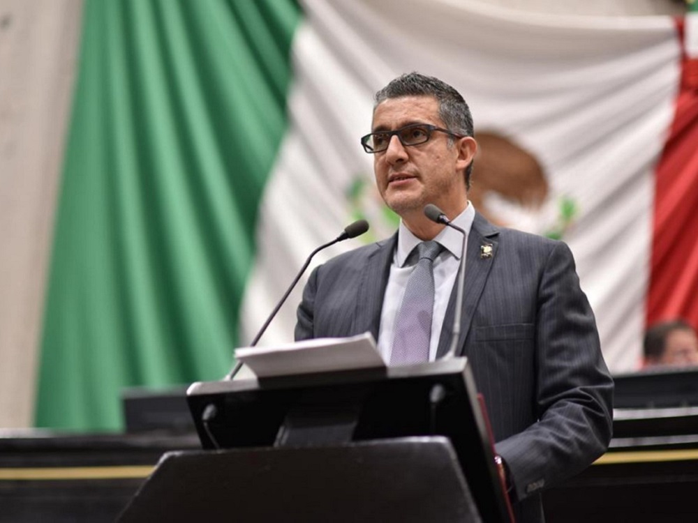 Con reforma al Código Penal de Veracruz buscarán sancionar a quien sustraiga mobiliario en escuelas