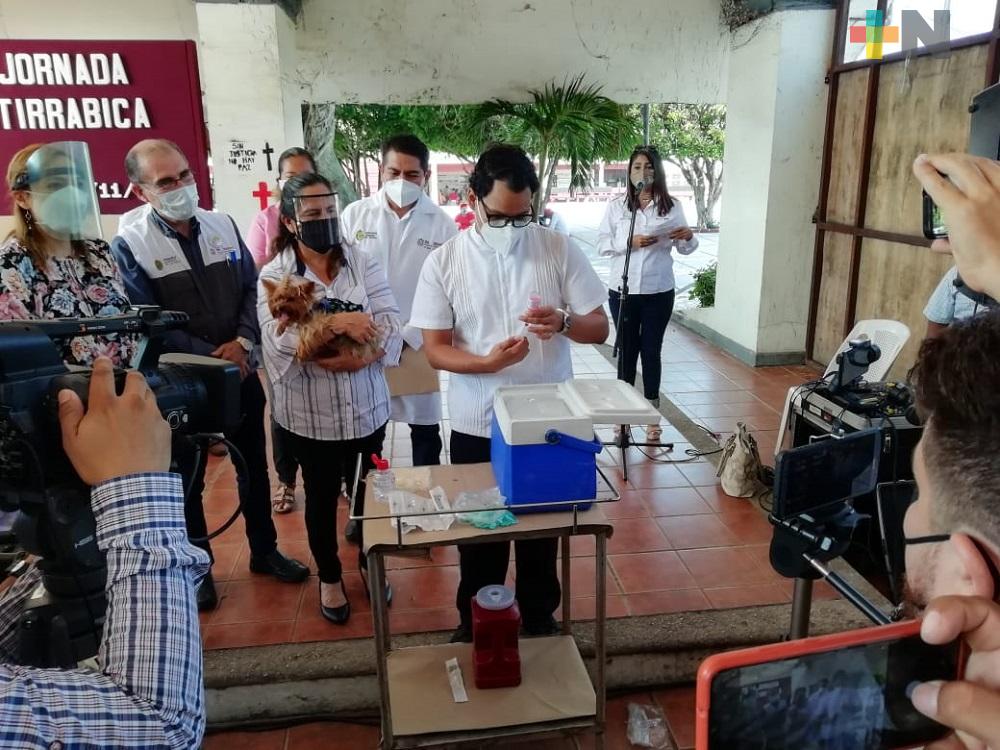En Coatzacoalcos inauguran jornada de vacunación antirrábica