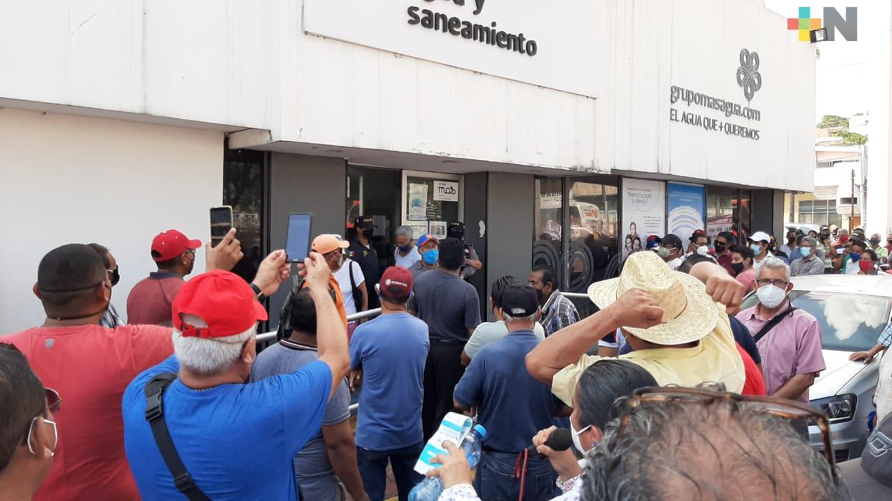 Extrabajadores de SAS se manifiestan en instalaciones  de Grupo MAS