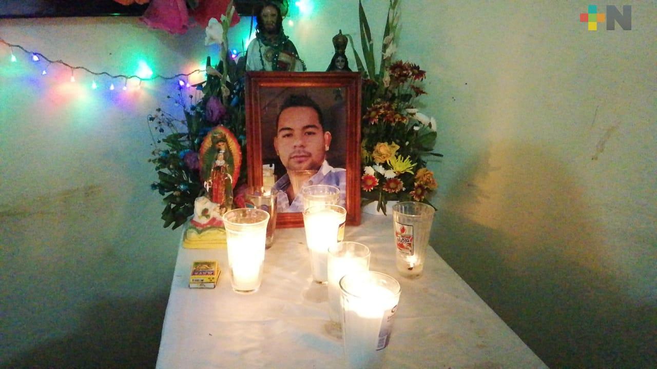 Piden apoyo para repatriar restos de joven originario de Yanga