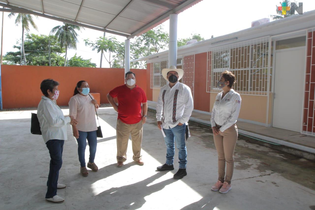 Responde SEV añeja demanda de aulas dignas en Telesecundaria de Amatitlán
