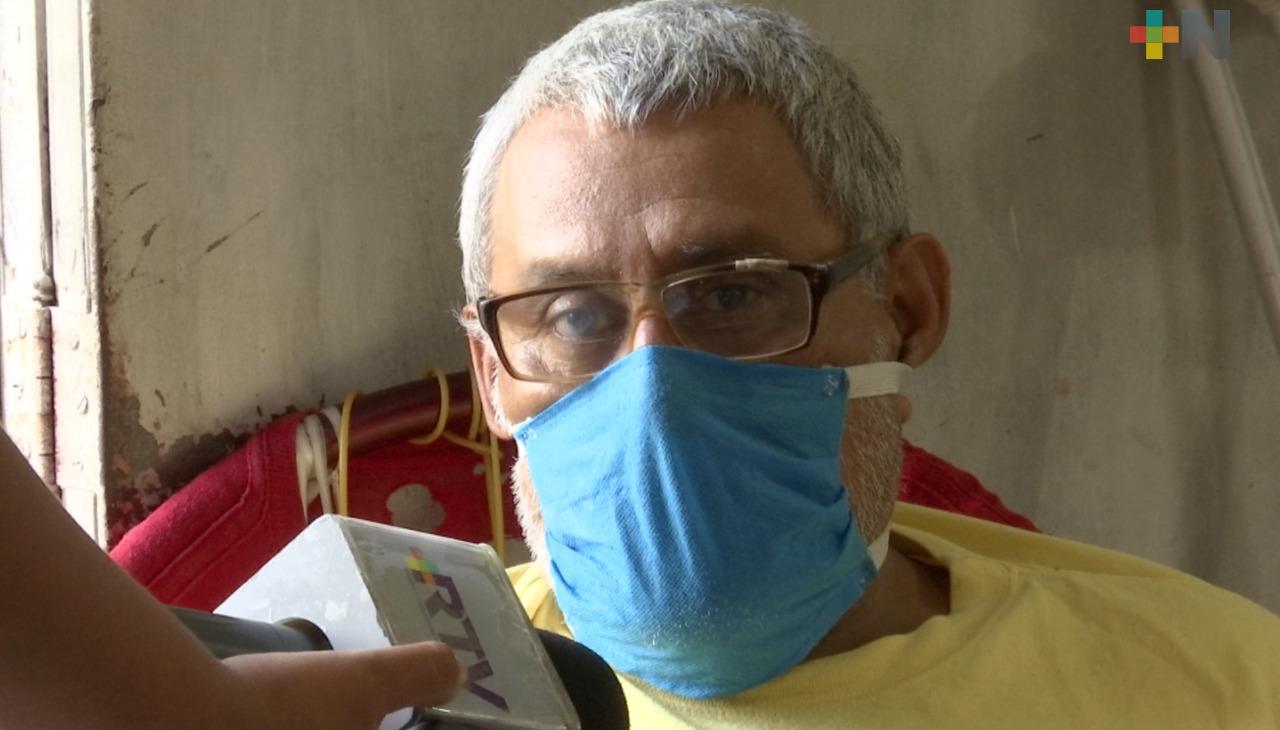 Afectado por viento pide ayuda al Ayuntamiento de Veracruz