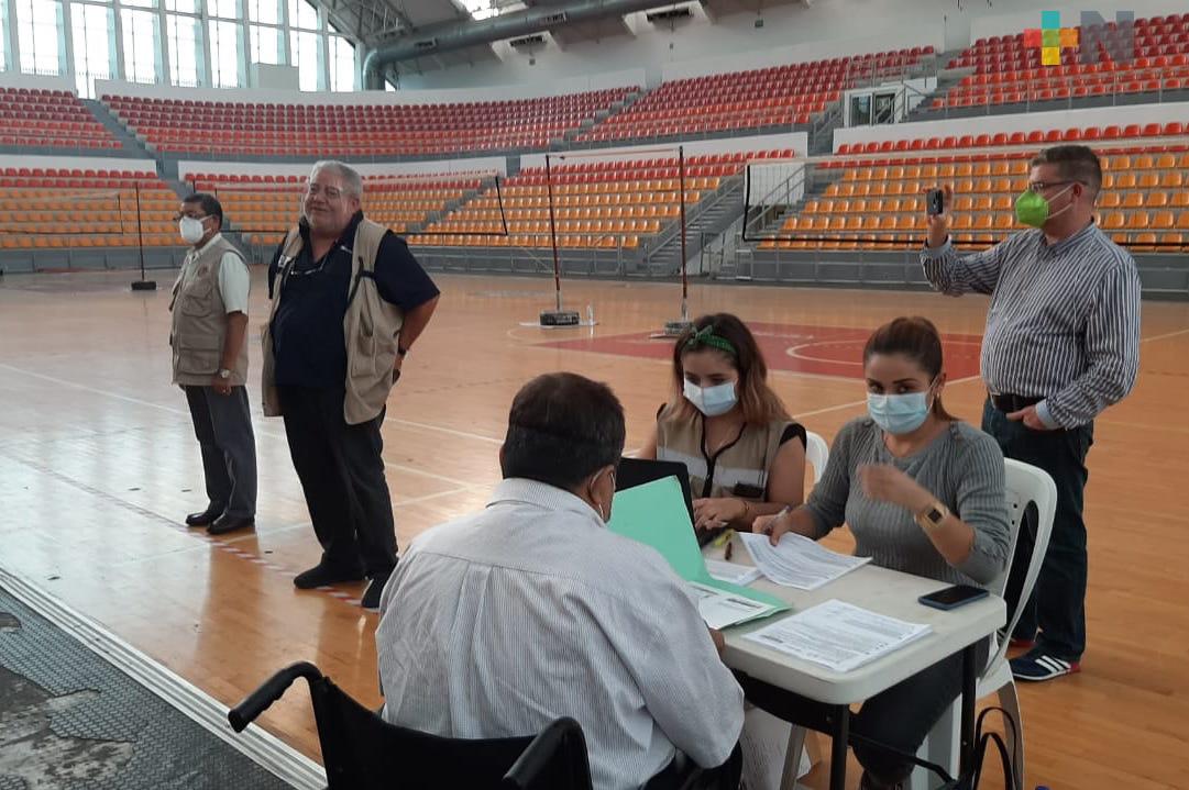 Entregaron créditos a la palabra a personas dependientes de la actividad turística en municipio de Veracruz