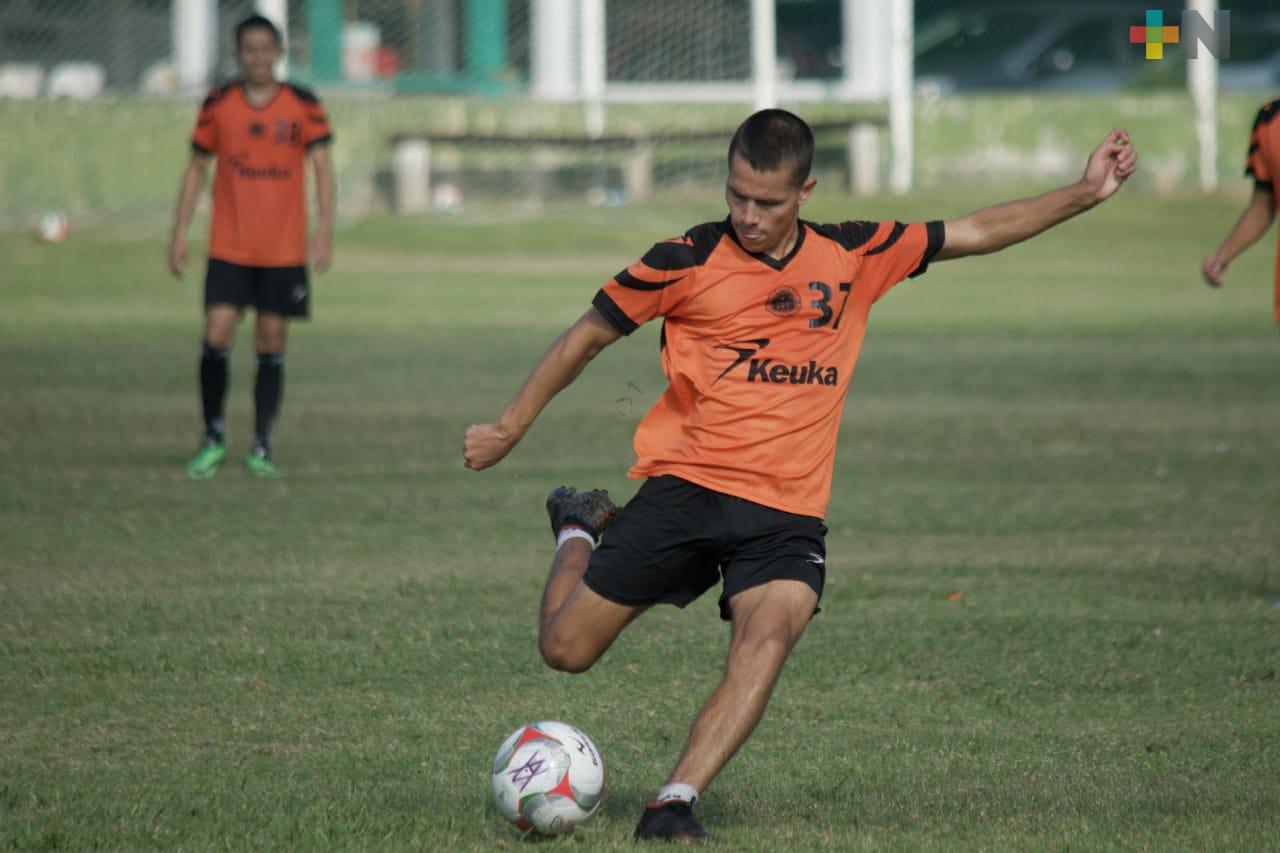 Atlético Veracruz casi listo para enfrentar al CVF Tiburón