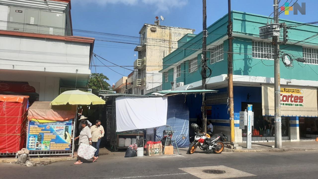 Regularizar comercio informal en calles de Veracruz, pide Concanaco Servytur