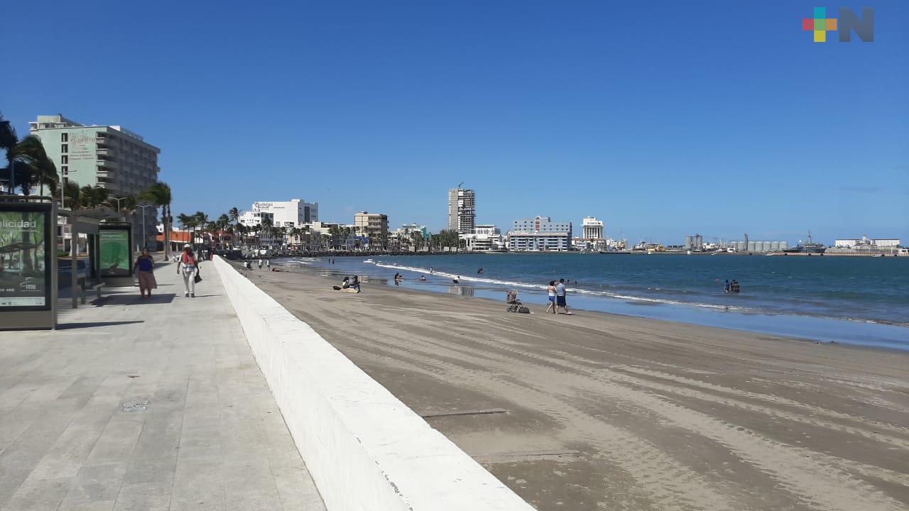 Siguen cerradas playas del municipio de Veracruz