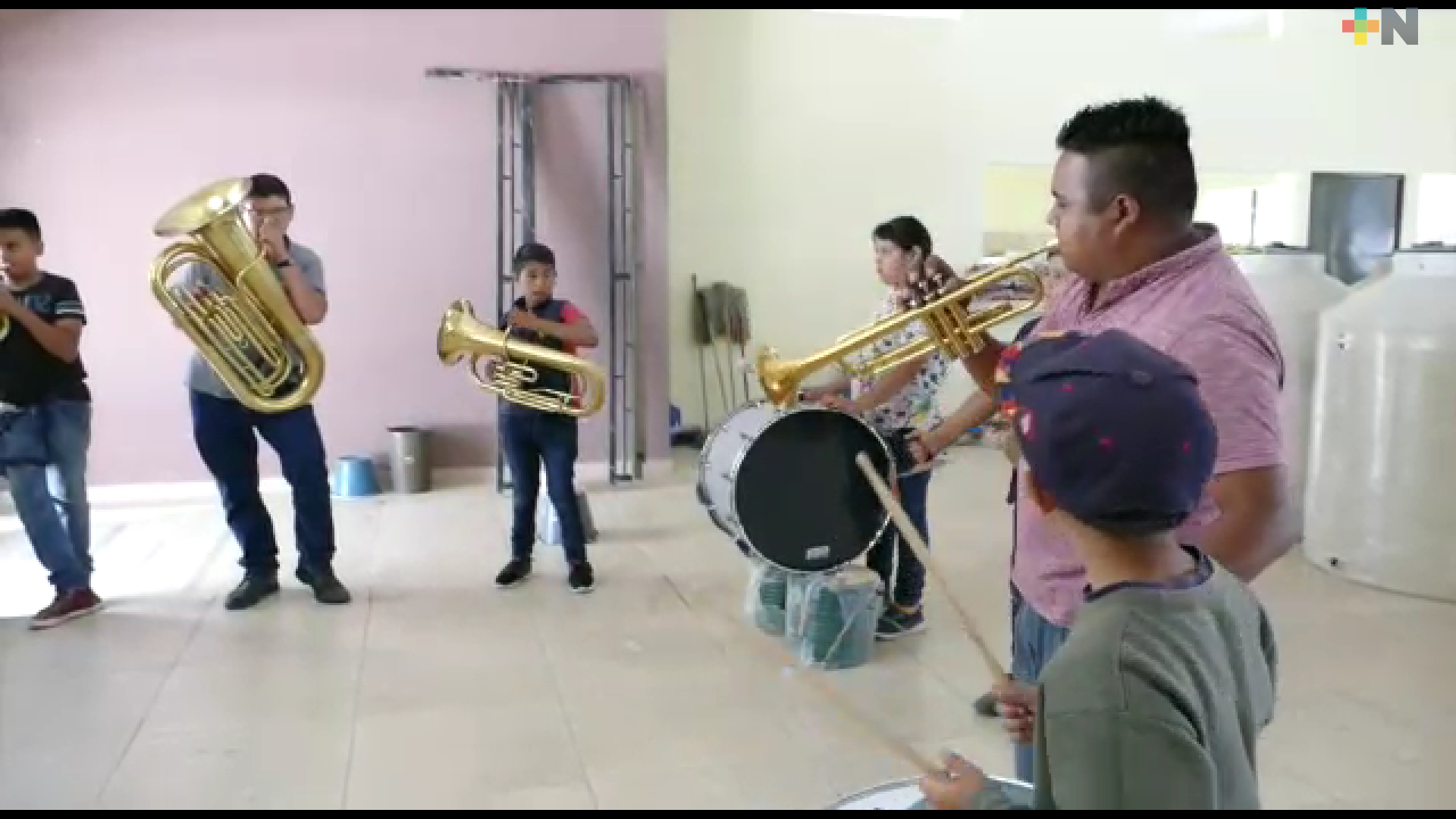 Niños integran banda de música en Zacualpan