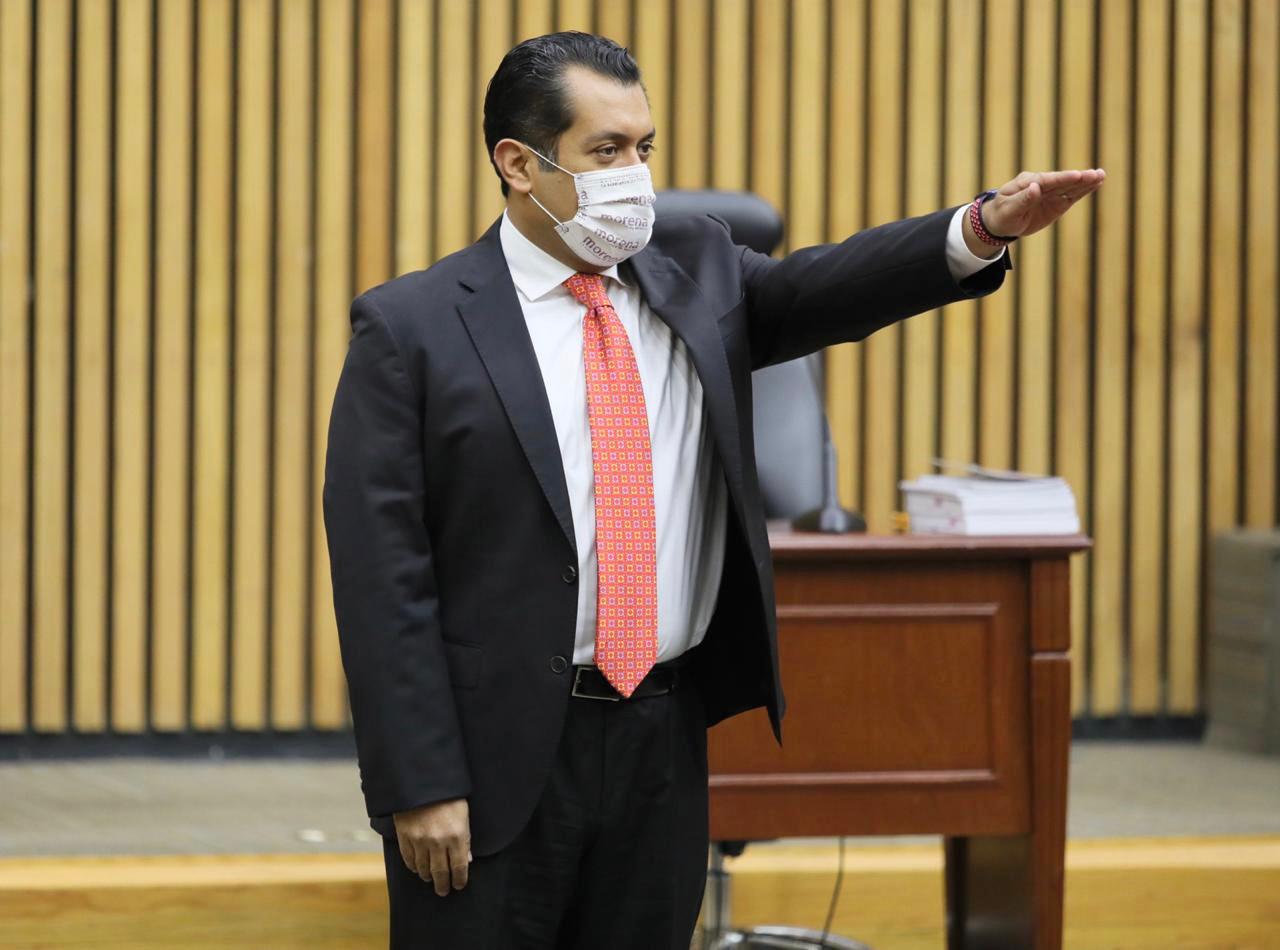 Designan a veracruzano como representante de Morena ante el INE