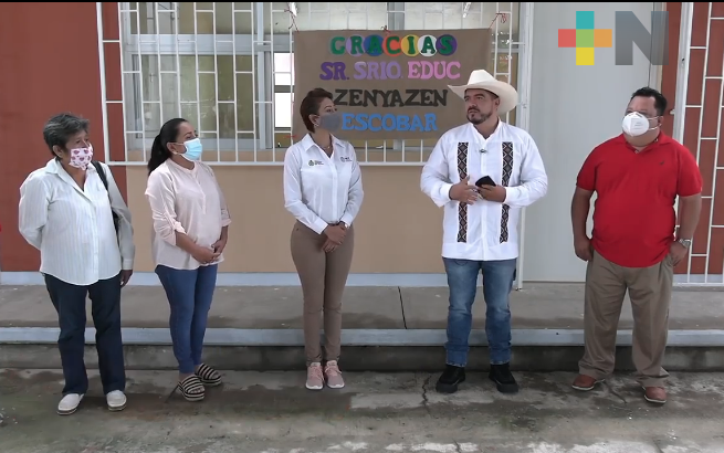 Construye SEV aulas para la Telesecundaria del municipio de Amatitlán