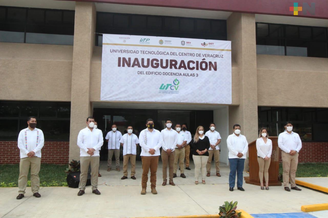 Secretario de Educación entregó edificio a la  Universidad Tecnológica del Centro de Veracruz