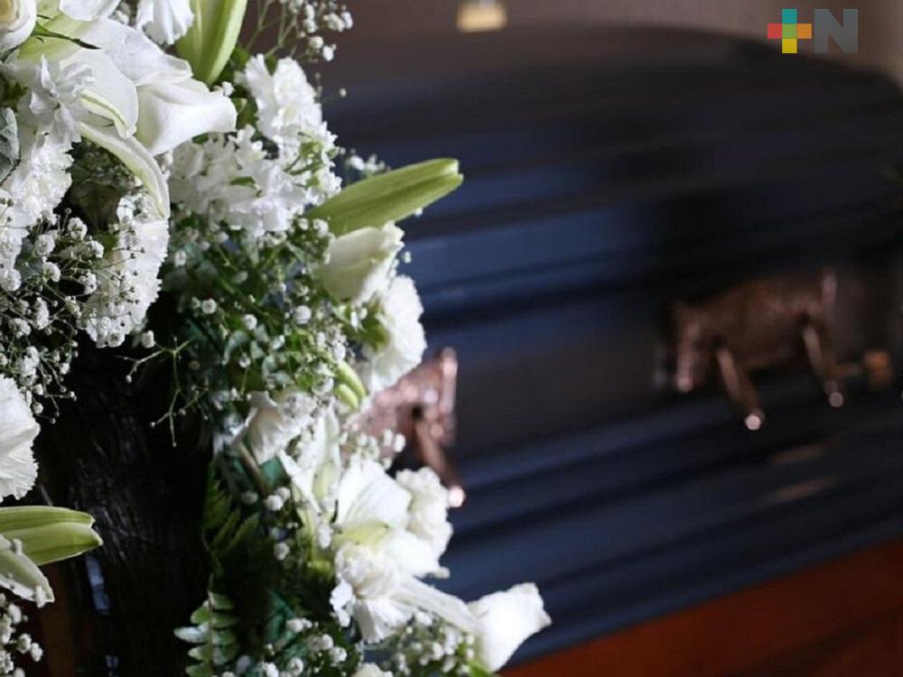 SEV ha dispersado más de 800 mil pesos para apoyos funerarios a familiares de maestros fallecidos por COVID-19