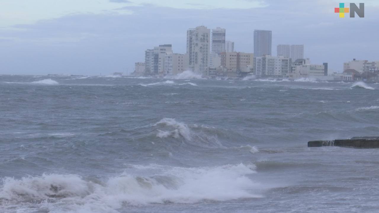 Afectaciones menores deja Frente Frío 18 en Veracruz y Boca del Río