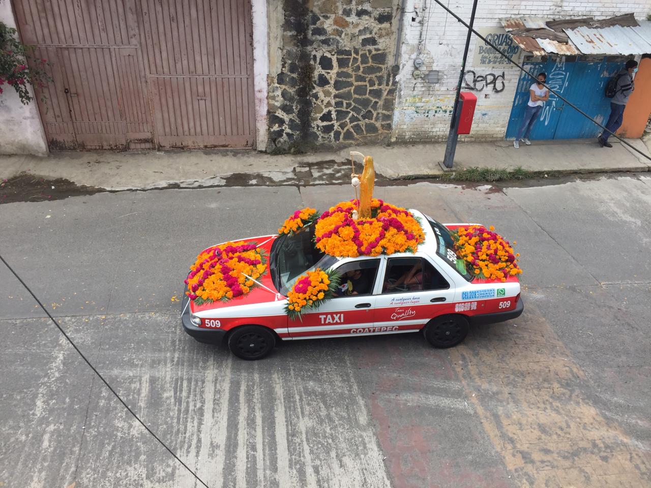 En Coatepec, realizan Caravana de la Santa Muerte