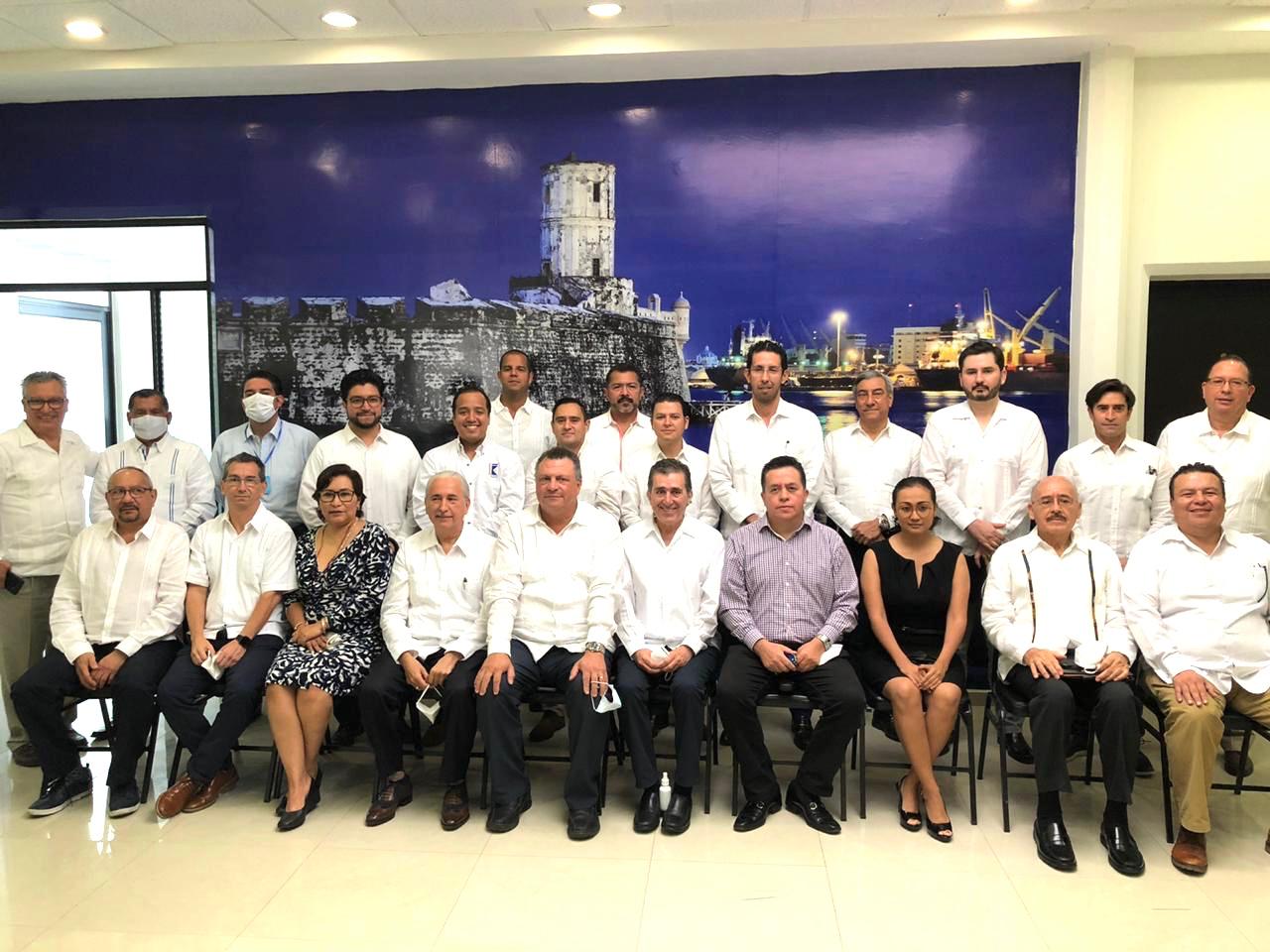 Luis Exsome asume presidencia del Consejo Coordinador Empresarial Veracruz-Boca del Río