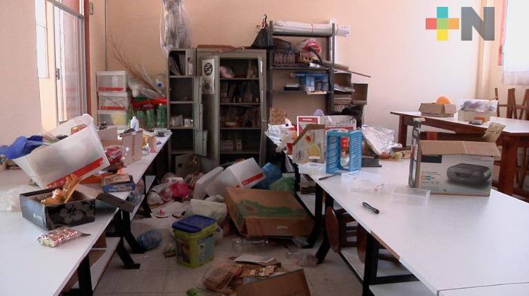 SEV sin recursos suficientes para reponer artículos escolares robados