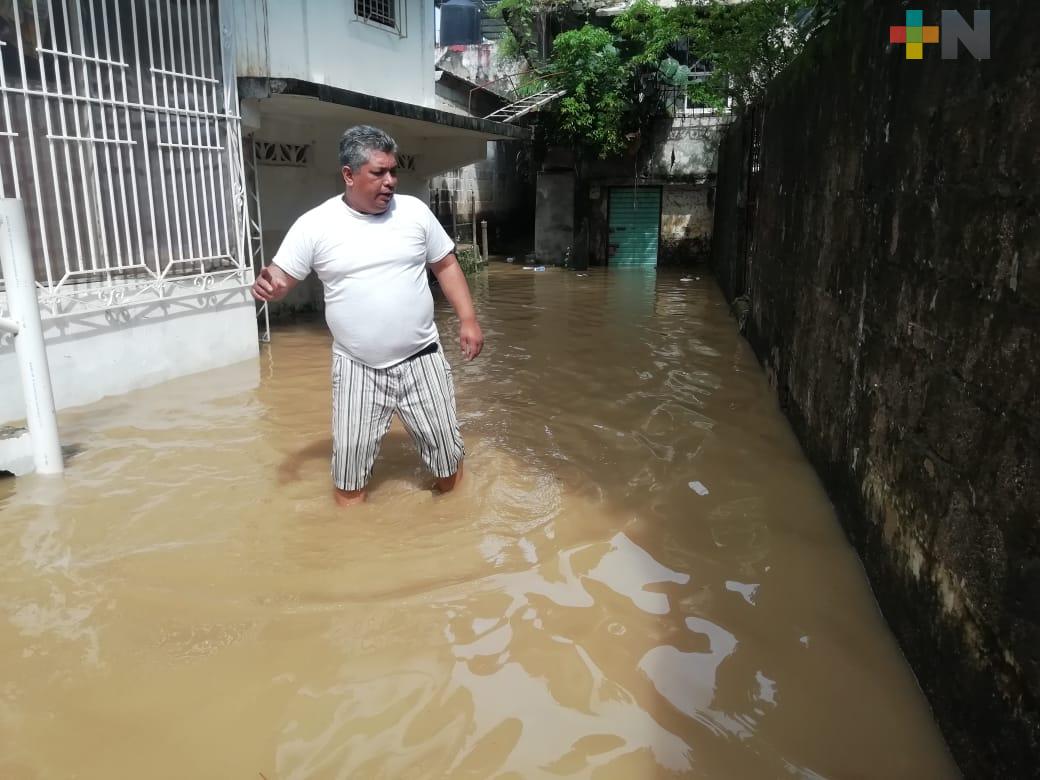 12 colonias resultaron inundadas en Agua Dulce