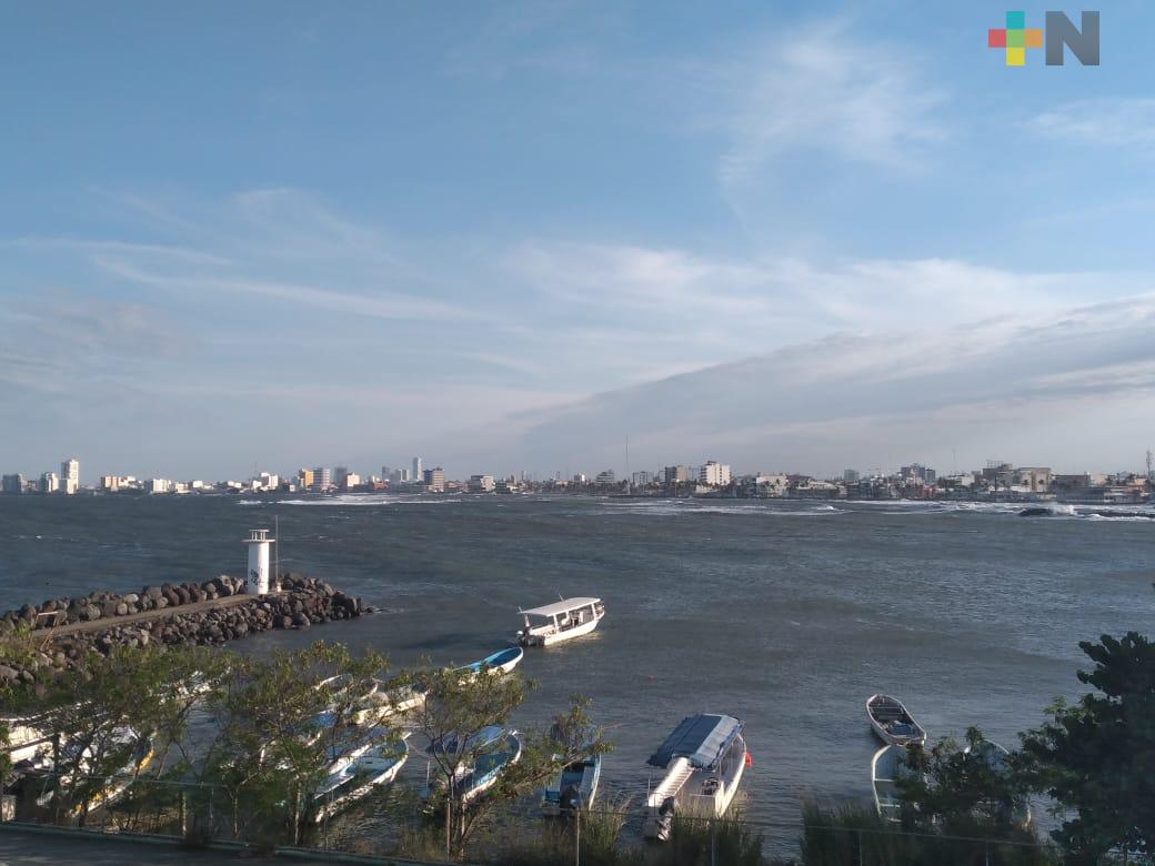 Puerto de Veracruz fue cerrado a la navegación