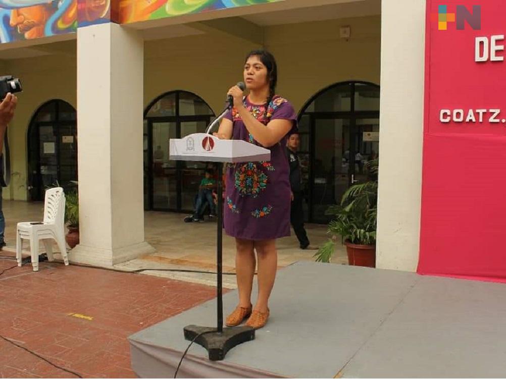 Regidora de Coatzacoalcos solicita licencia para separarse de manera definitiva de su cargo