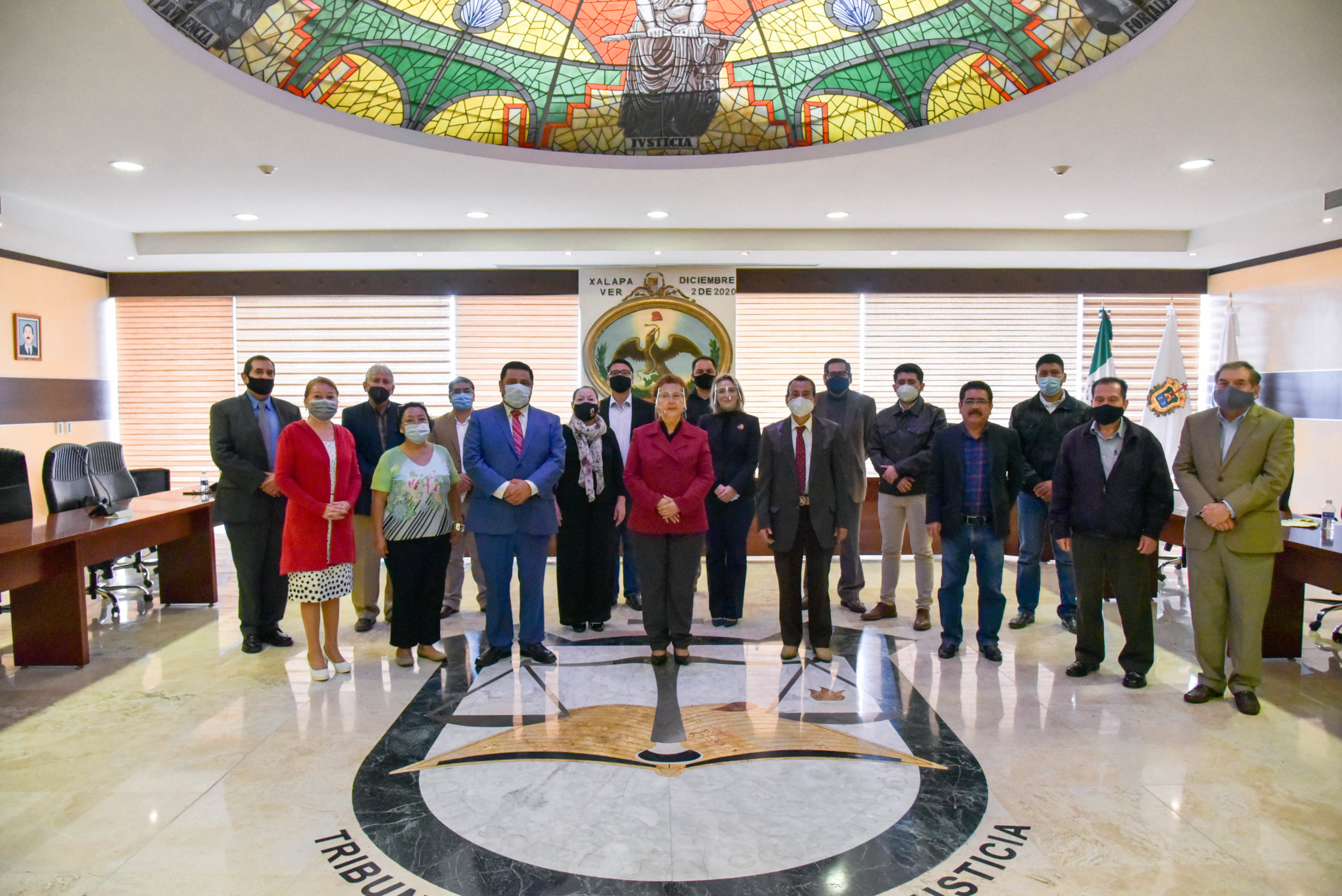 Reconocen abogados avances en materia de vinculación con el TSJV