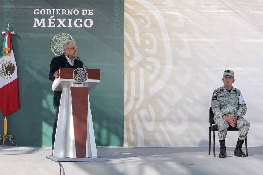 Presidente inaugura cuartel de la Guardia Nacional en Sonora; Fuerzas Armadas apoyarán en vacunación contra COVID-19
