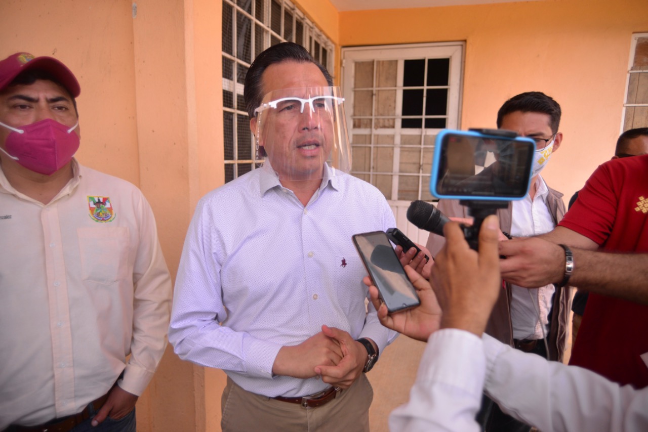 En enero inicia rehabilitación de carreteras afectadas por lluvias en Veracruz: Cuitláhuac García