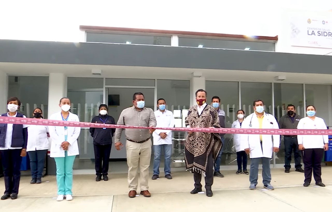 Inauguró el gobernador de Veracruz el Centro de Salud de La Sidra, en Atzacan
