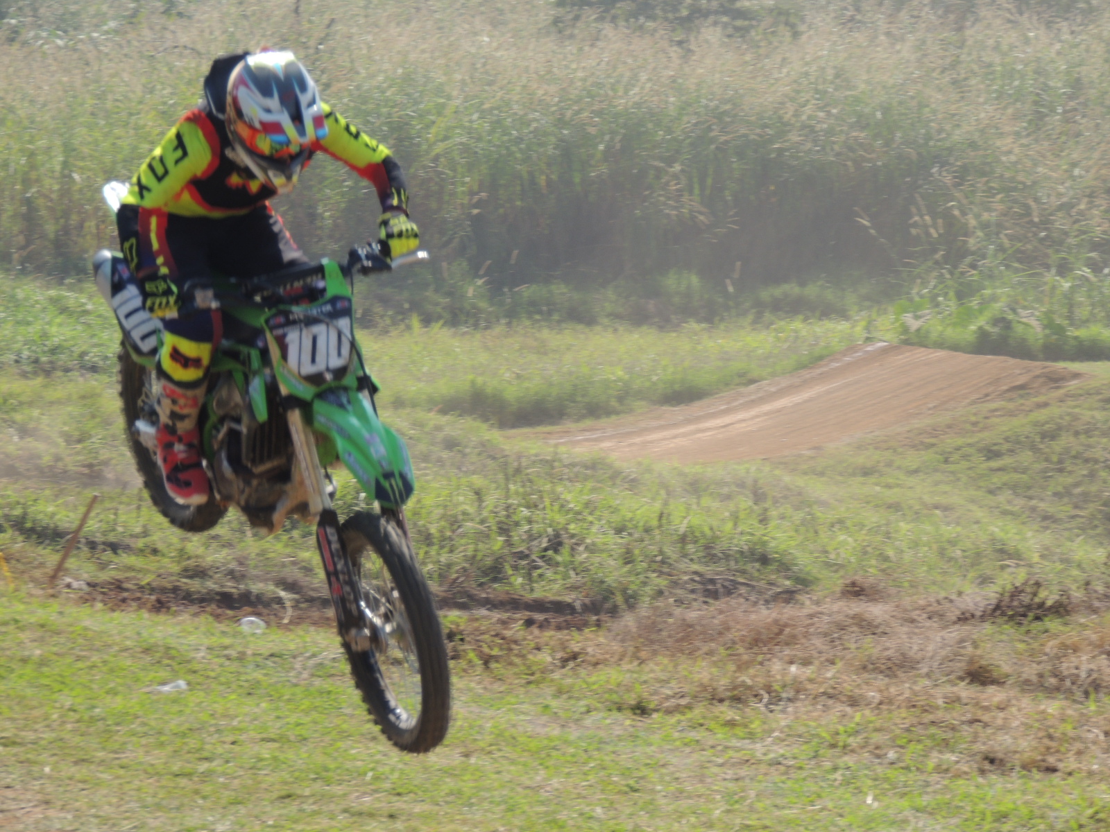Se realizó la sexta edición de la Carrera Navideña de Motocross en Fortín