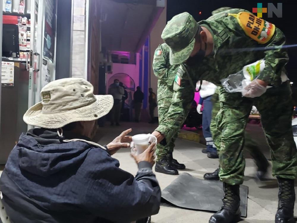 El 87 Batallón de Infantería proporcionó alimentos y cobertores a personas en situación de calle